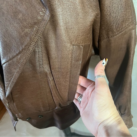 Adventure Bound Women's Leather Jacket - Small - Picture 5 of 15